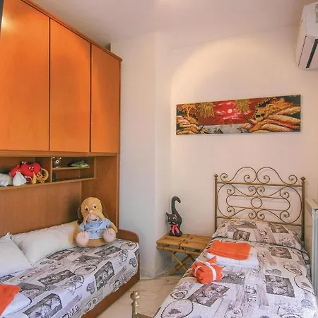 בית נופש Stunning In Codena קררה